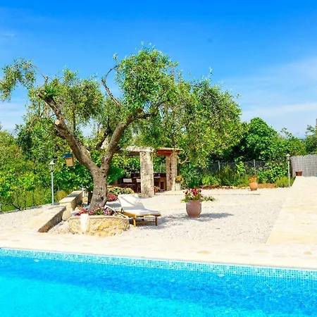 Villa Siorra Anjelina Acharavi (Corfu)