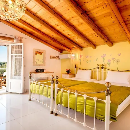 Siorra Anjelina Villa Acharavi (Corfu)